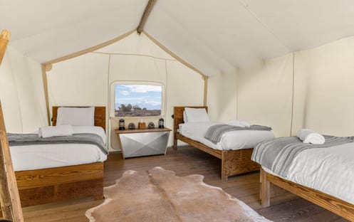 Safari Tent With 3 Twin Beds Double